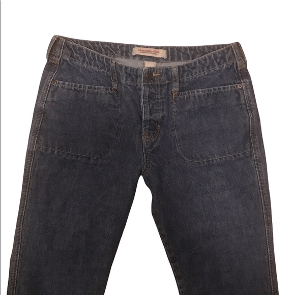 Jr Abercrombie & Fitch Mom High Waist Leg Flare Jeans Denim Button Fly Size: 5JR - Picture 2 of 7